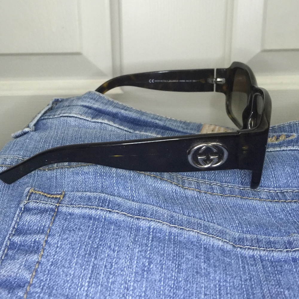 Gucci sunglasses